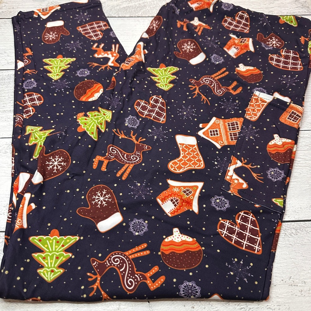 Gingerbread Holiday Christmas Winter Plus Size Leggings with Pockets